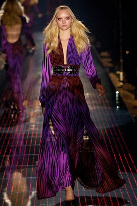 Runway to Red Carpet: Gucci Fall 2006 : r/whatthefrockk 